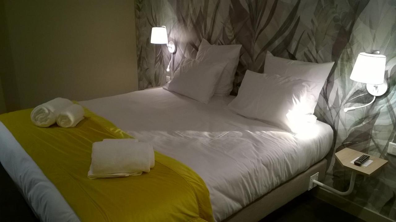 Aux Ateliers Hotel Miserey-Salines Екстериор снимка
