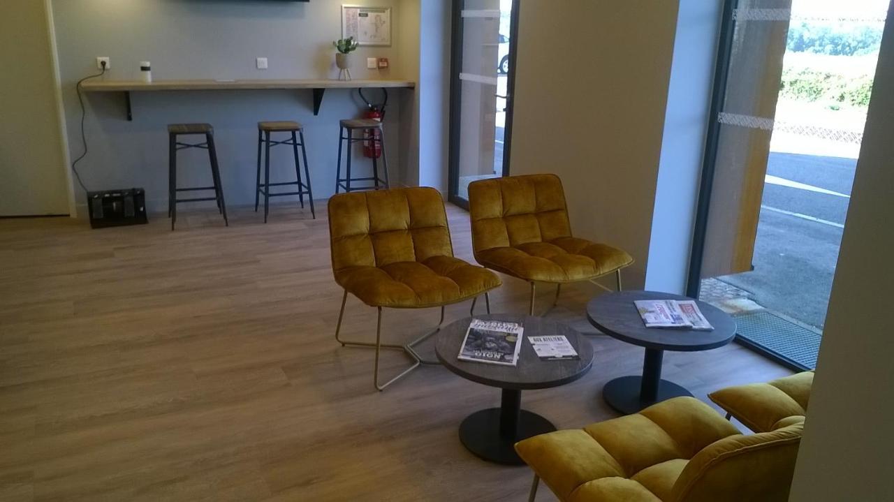 Aux Ateliers Hotel Miserey-Salines Екстериор снимка