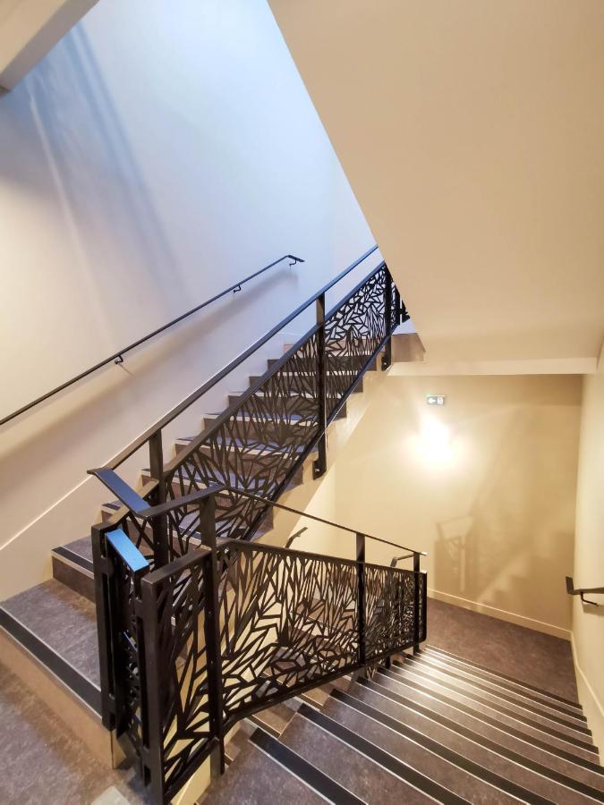 Aux Ateliers Hotel Miserey-Salines Екстериор снимка