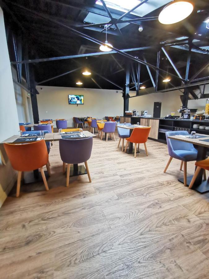 Aux Ateliers Hotel Miserey-Salines Екстериор снимка