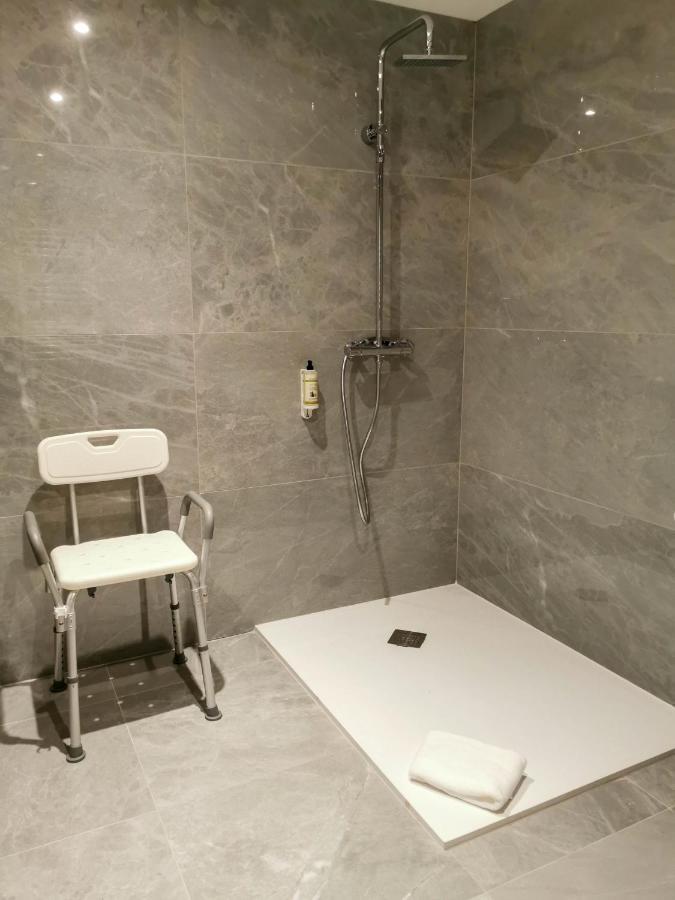 Aux Ateliers Hotel Miserey-Salines Екстериор снимка