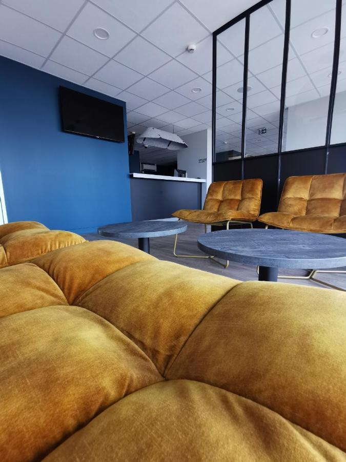 Aux Ateliers Hotel Miserey-Salines Екстериор снимка